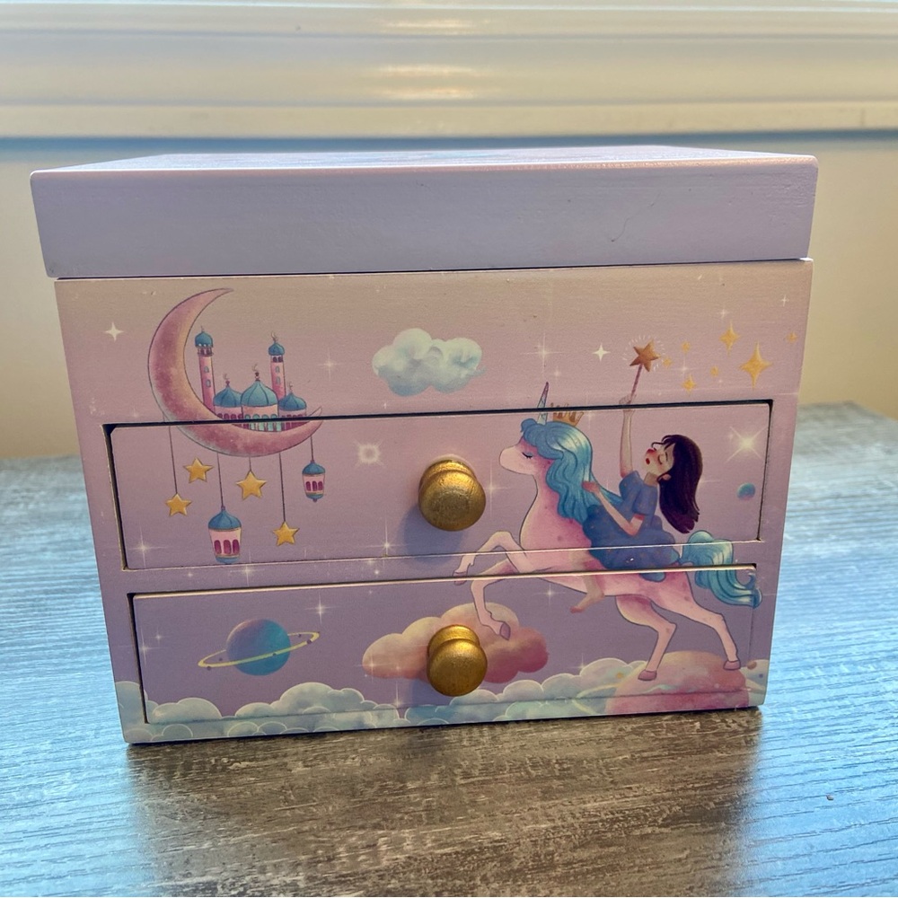 Purple Unicorn Jewelry Box - great condition